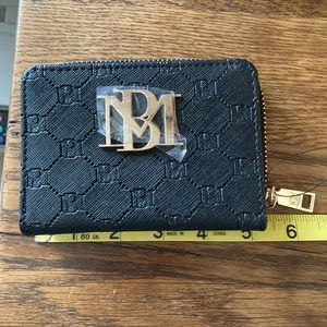 Badgley Mischka ladies small wallet New with tags